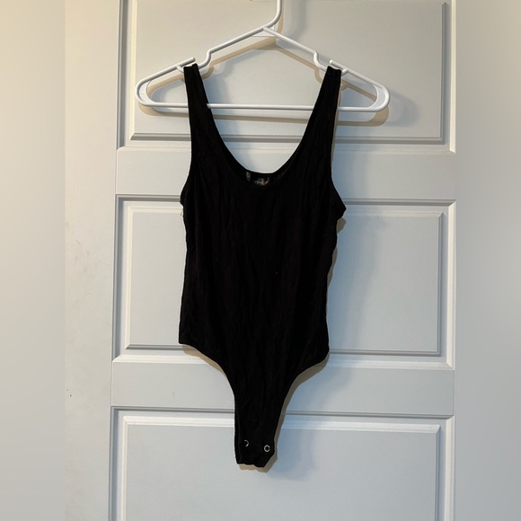 🌸3 FOR 5🌸 Essentials small black body suit - Picture 1 of 4